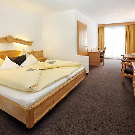 Grunerhof Aparthotel 3*
