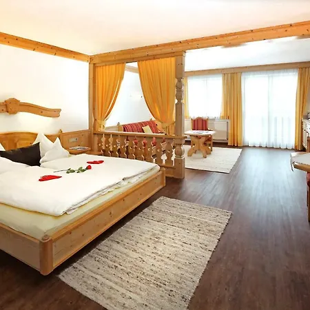 Aparthotel Grunerhof 3*