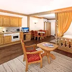 アパートホテル Grunerhof オーバーグールグル