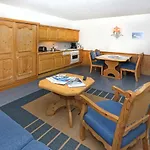 Grunerhof アパートホテル オーバーグールグル