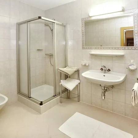 Grunerhof 3* 奥伯古格尔